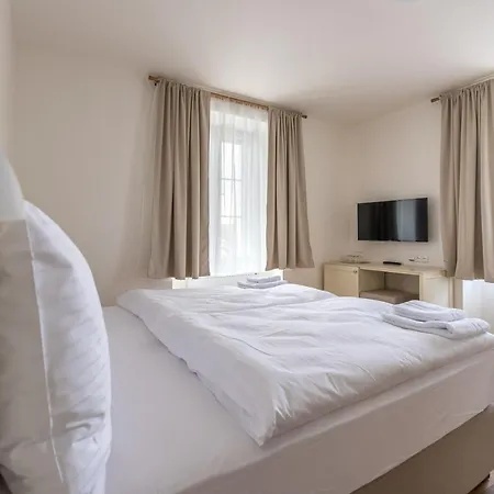 Barborsky Dvur كوتنا هورا