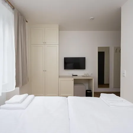 فندق Barborsky Dvur 4*